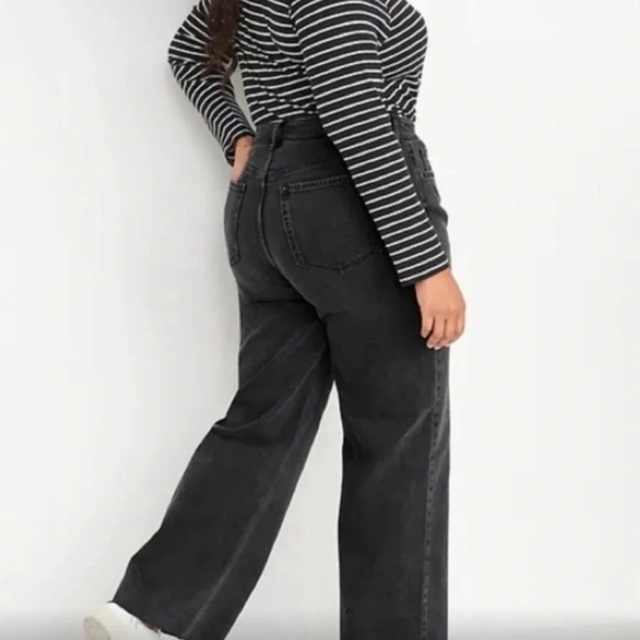 Old Navy NEW Extra High Rise Black Wash Wide Leg Jeans Plus Size 26 - Picture 1 of 7